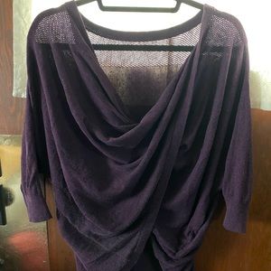 Victoria Secret twist back quarter sleeve top sz L